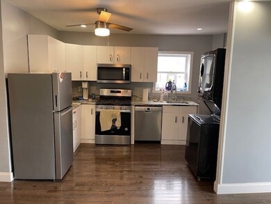 160 5th St unit 2, Cambridge, MA 02141 - photo 2