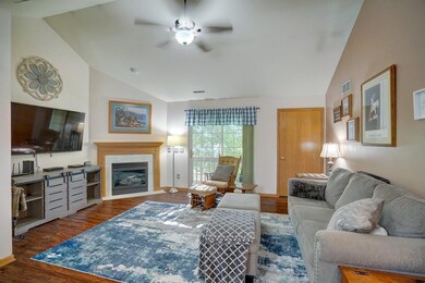 494 Cledell St unit 3, Oregon, WI 53575 - photo 5