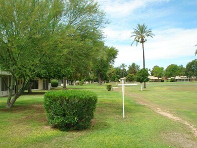 10010 W Highwood Ln unit 42, Sun City, AZ 85373 - photo 5