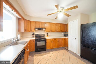 1028 Circle Dr, Sykesville, MD 21784 - photo 5