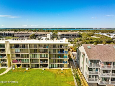 2305 Ft MacOn Rd W unit 202, Smugglers Cove, Atlantic Beach, NC 28512 - photo 5