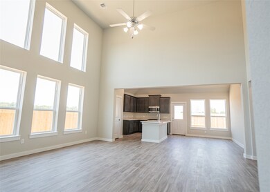 2517 Grace St, Bay City, TX 77414 - photo 3