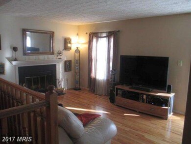 9645 Glendower Ct, Laurel, MD 20723 - photo 2