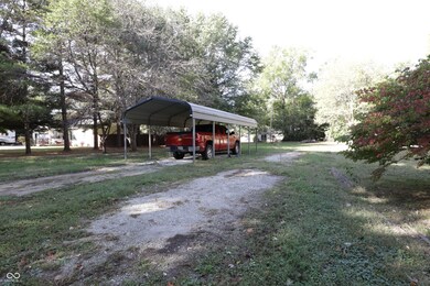 424 N Manifold St, Ingalls, IN 46048 - photo 6