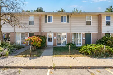 Kenbrooke_Ct_3481_Kalamazoo_49006-20