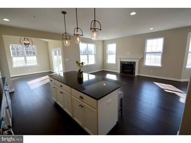 354 W Boulder Dr, Chalfont, PA 18914 - photo 4