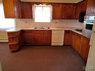 950 N 18th St unit 2nd floor, Allentown, PA 18104 - photo 3