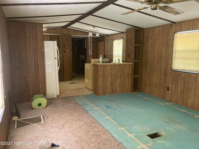 1125 Creager Ave, Interlachen, FL 32148 - photo 4