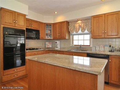 71 Alpine Estates Dr, Cranston, RI 02921 - photo 5