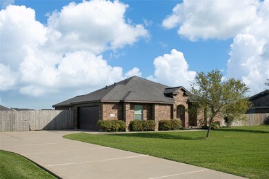11206 April Dr, Needville, TX 77461 - photo 2