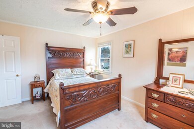 718 Raynor Ave, Catonsville, MD 21228 - photo 6