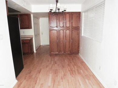 eat in kitchen area