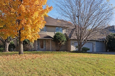 8566 Quarles Rd, Osseo, MN 55311 - photo 2