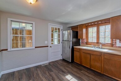 49 S Silver Ln, Sunderland, MA 01375 - photo 7