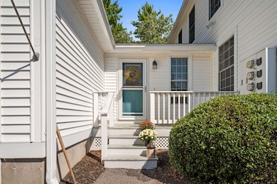 35 Gatchell Way unit B, Epping, NH 03042 - photo 4