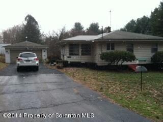 112 Post Hill Rd, Falls, PA 18615 - photo 3