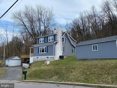 2012 2012R Weisstown Rd, Bechtelsville, PA 19505 - photo 6