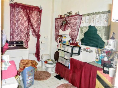 260 10th St, Troy, NY 12180 - photo 7