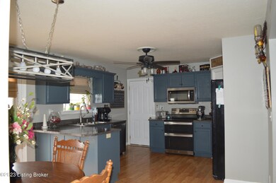 591 Deer Park Way, Mount Washington, KY 40047 - photo 6