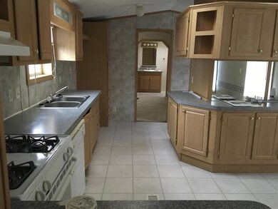 191 Dorr Dr, Rutland, VT 05701 - photo 3