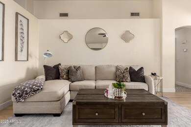 8673 W Palm Ln, Phoenix, AZ 85037 - photo 6