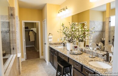 10636 Hibiscus Cove, Helotes, TX 78023 - photo 5