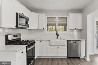 11 Eaton Cir, Clementon, NJ 08021 - photo 7