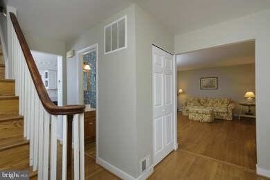 15908 Jerald Rd, Laurel, MD 20707 - photo 5