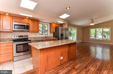 379 Buena Vista Dr, Colonial Beach, VA 22443 - photo 7