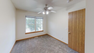 905-906-907-Remodeled-Unfurnished (1)