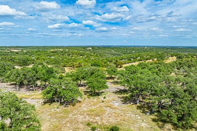 10 Cattlemans Crossing Dr unit 10, Kerrville, TX 78028 - photo 4