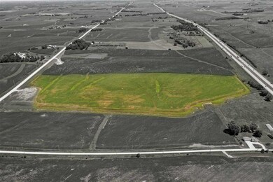 226 290th St, West Branch, IA 52358 - photo 3