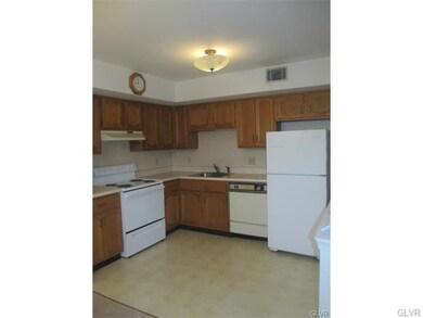 1464 N Cedar Crest Blvd unit 8, Allentown, PA 18104 - photo 3
