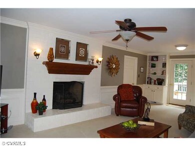 Den/Family/Great Room - Spacious family room with 