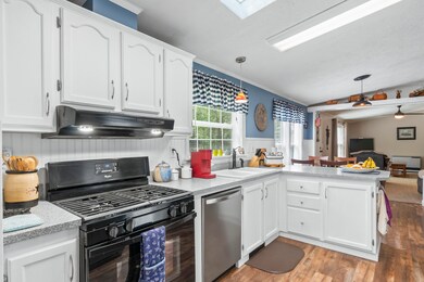 Kitchen 1