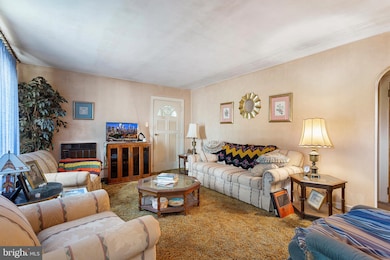 1326 Lower Ferry Rd, Ewing, NJ 08618 - photo 2