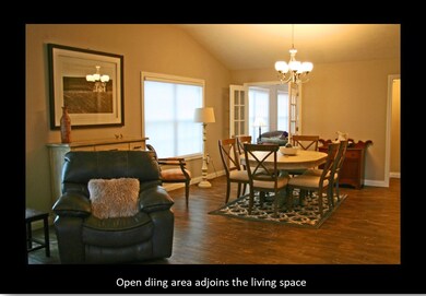 1154 W Sugarberry Ct, Bloomington, IN 47404 - photo 7