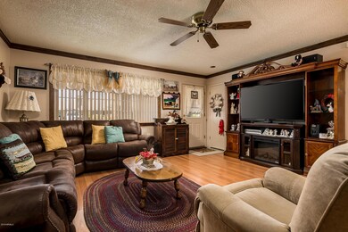 11023 W Cinnebar Ave - MLS-9