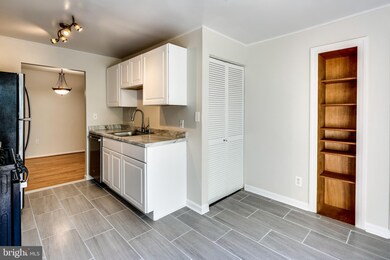 8705 Hayshed Ln unit 32, Columbia, MD 21045 - photo 5