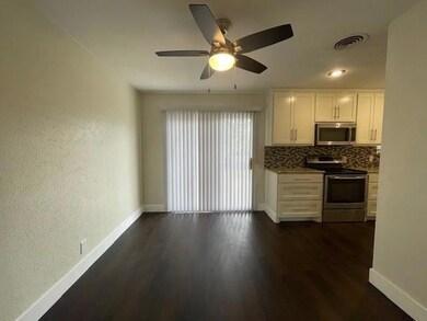 709 Oak Dr, Hurst, TX 76053 - photo 5