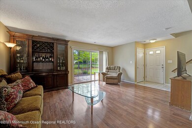 17 Dover Ct unit 175, Tinton Falls, NJ 07712 - photo 6