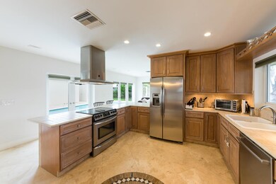 1355 Tamarind Kitchen 3