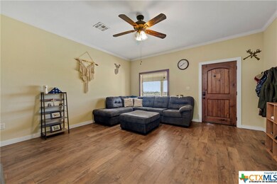 697 Doss Ln, Moody, TX 76557 - photo 7