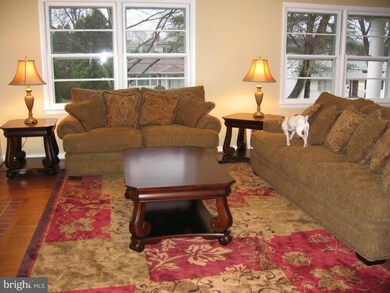 6222 Mori St, McLean, VA 22101 - photo 7