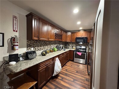 991 W 3rd St, Pomona, CA 91766 - photo 5