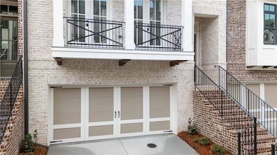 The Chaucer floor plan is designed by The Providence group for the luxury buyer with convenience in mind,.  This home features an open-concept floor plan, with highend finishes and an abundance of natural light.