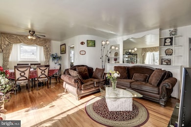 1008 Anne St, Takoma Park, MD 20912 - photo 3