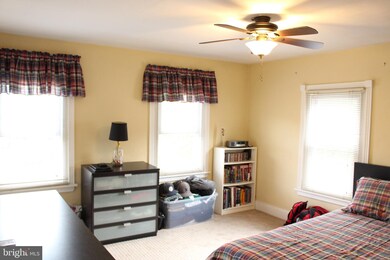 230 Simpson Rd, Ardmore, PA 19003 - photo 5