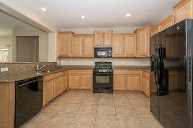Lot's  Of Cabinets
