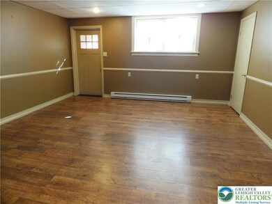 303 Allen St unit 2, Bath, PA 18014 - photo 3